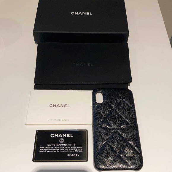 Chanel iPhone 11 Case - Picture 4 of 4